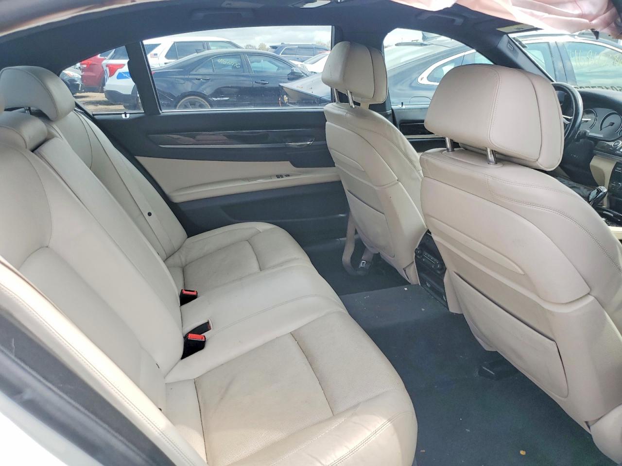2013 BMW 7 series VIN WBAYF8C50DD141072 photo 10