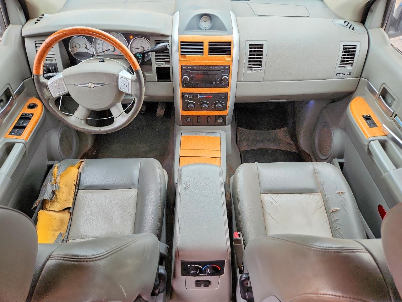 2008 CHRYSLER Aspen VIN 1A8HX58NX8F134639 photo 8
