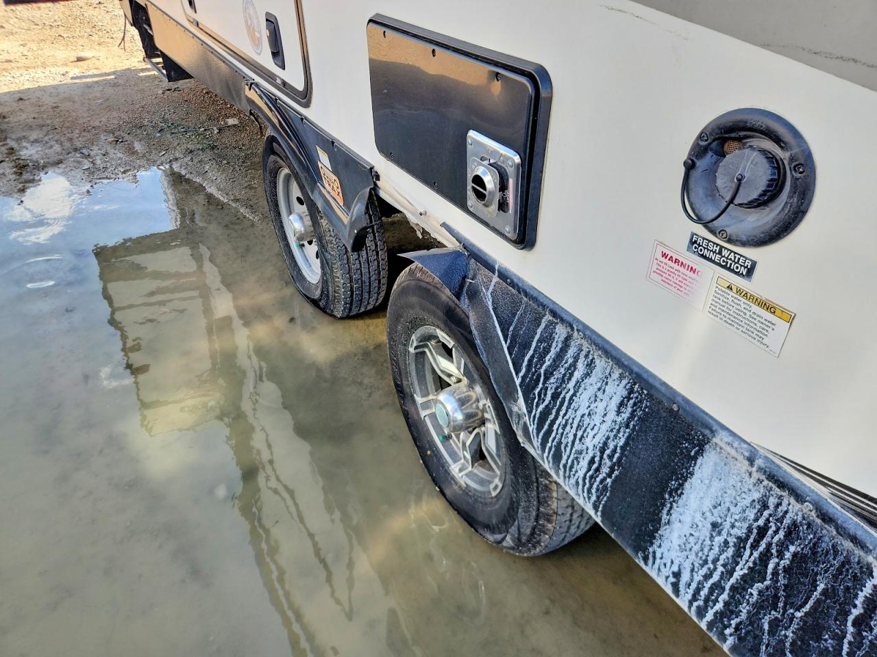 2018 HEARTLAND All models VIN 5SFNB3623JE383895 photo 9