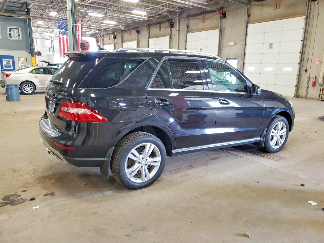 2013 Mercedes-Benz M-class VIN 4JGDA2EB4DA208253 photo 3