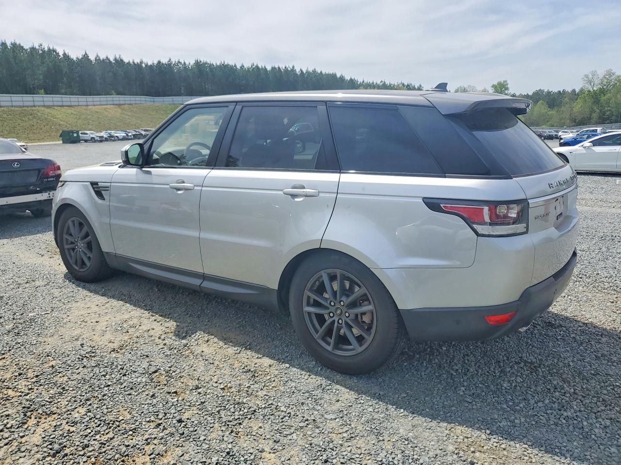 2016 Land Rangerover VIN SALWG2KF3GA102862 photo 2
