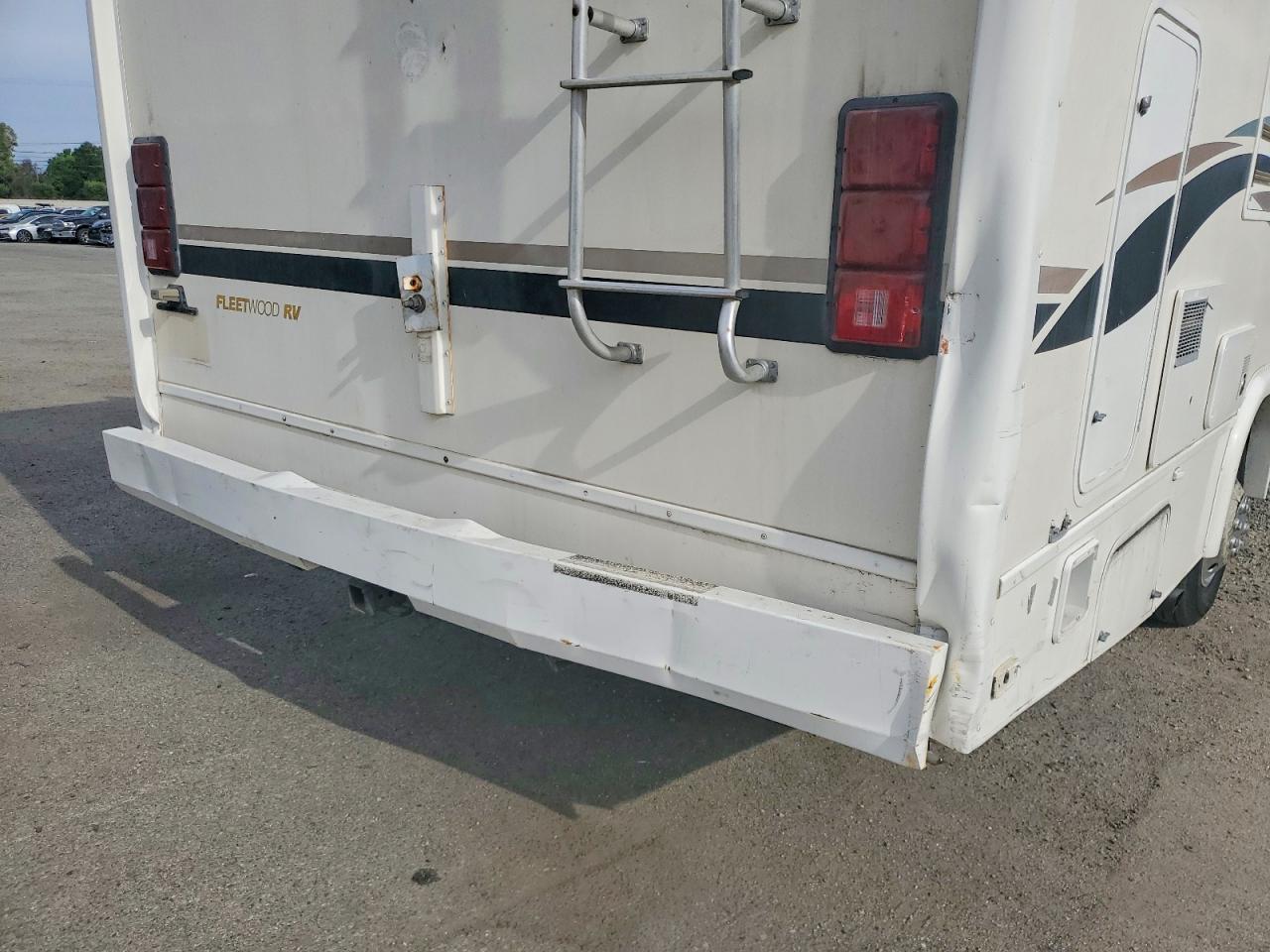 2003 FLEETWOOD Econoline VIN 1FDXE45S93HA44100 photo 9