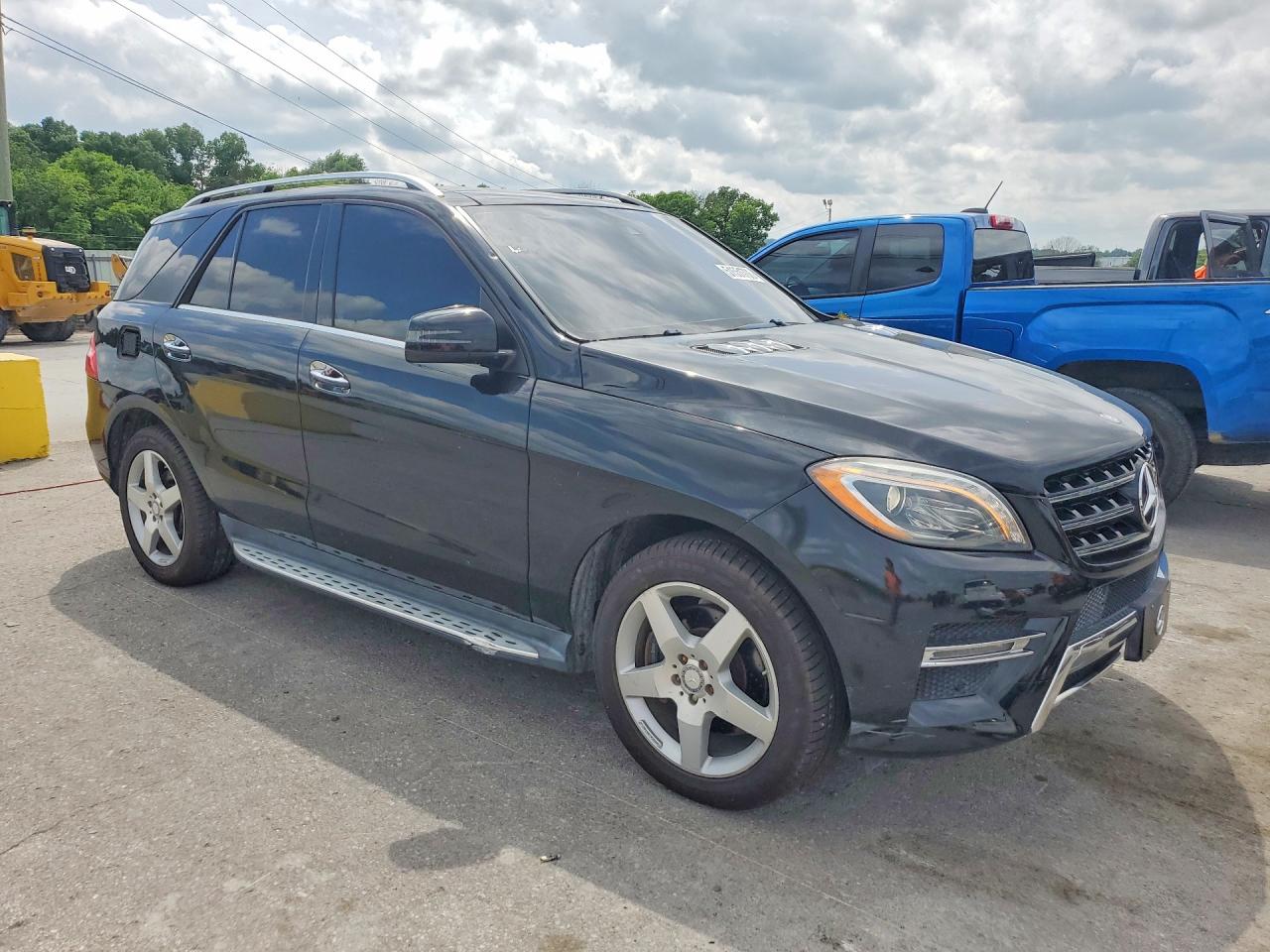 2015 Mercedes-Benz M-class VIN 4JGDA5GB2FA539205 photo 4