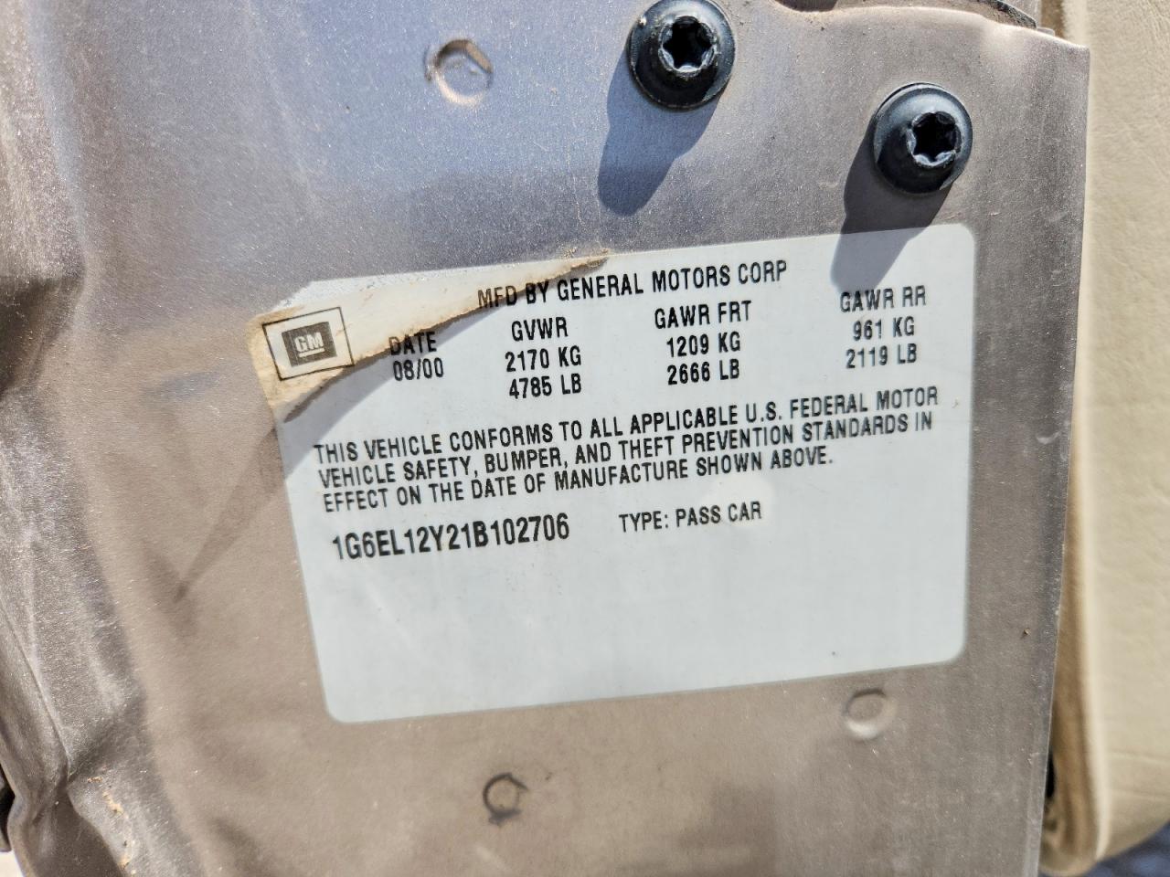 2001 Cadillac Eldorado VIN 1G6EL12Y21B102706 photo 12