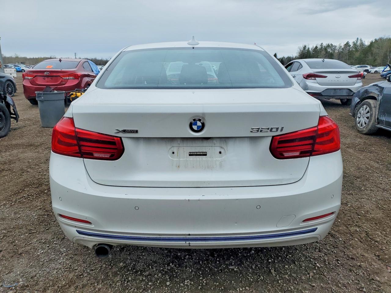 2016 BMW 3 series VIN WBA8E5G56GNT94505 photo 6
