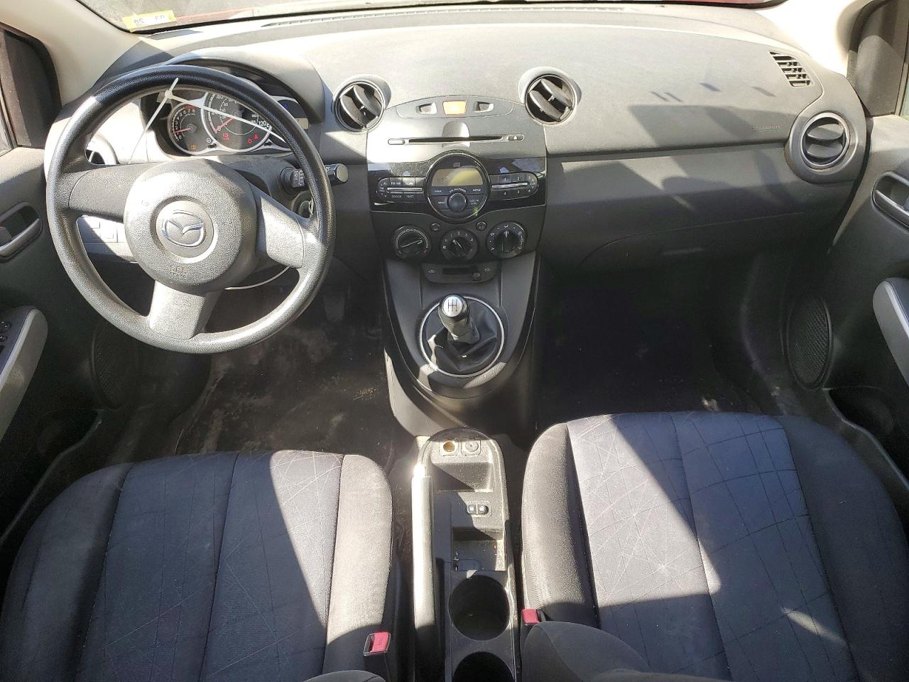 2012 Mazda 2 VIN JM1DE1KZ1C0132869 photo 8