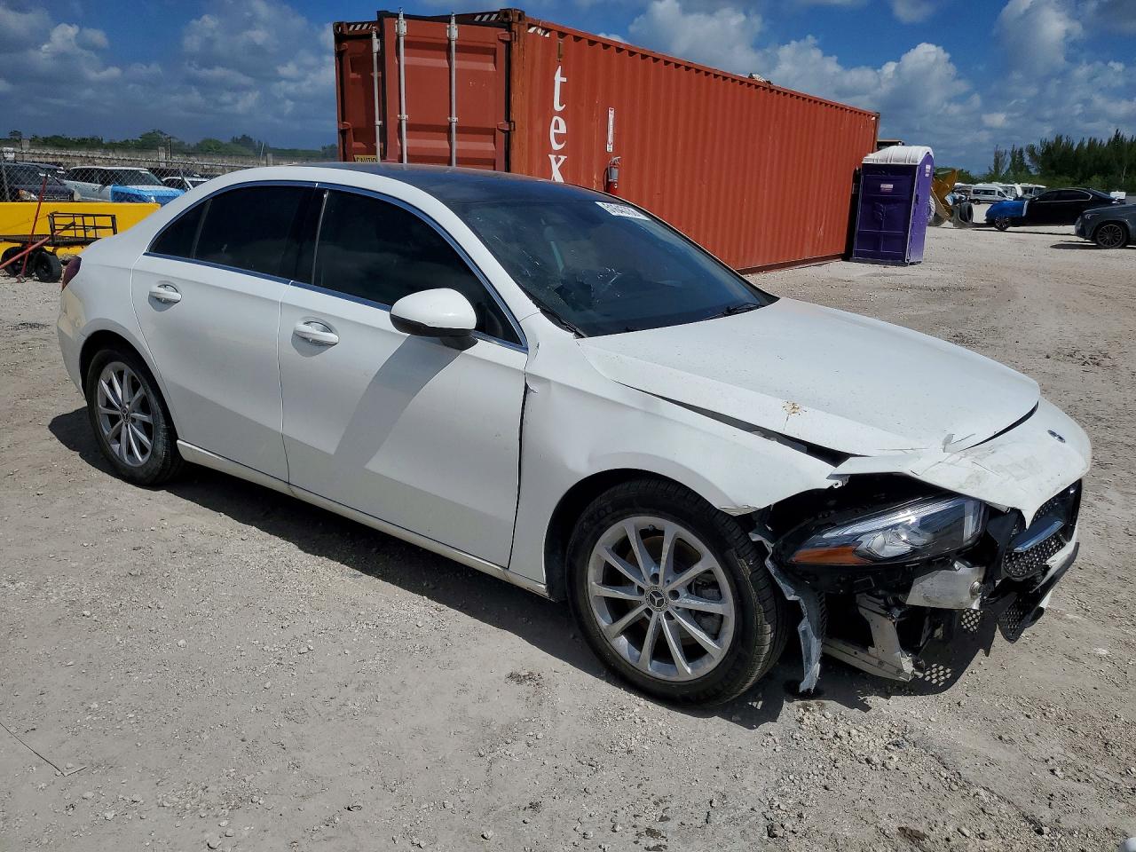 2021 MERCEDES-BENZ A-class VIN W1K3G4EB3MJ263647 photo 4