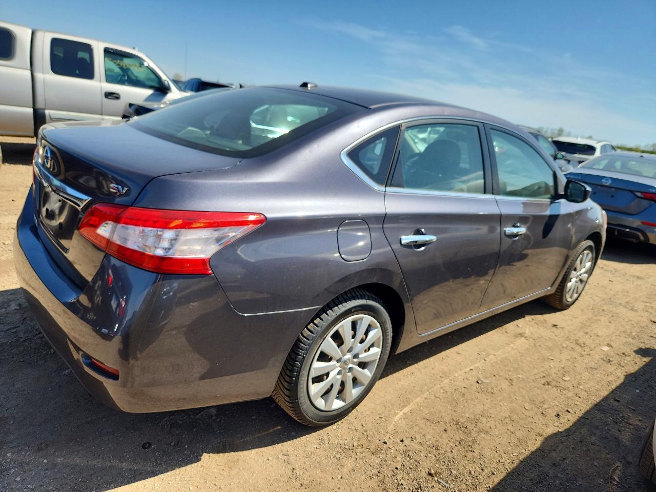 2015 Nissan Sentra VIN 3N1AB7AP1FL662025 photo 3