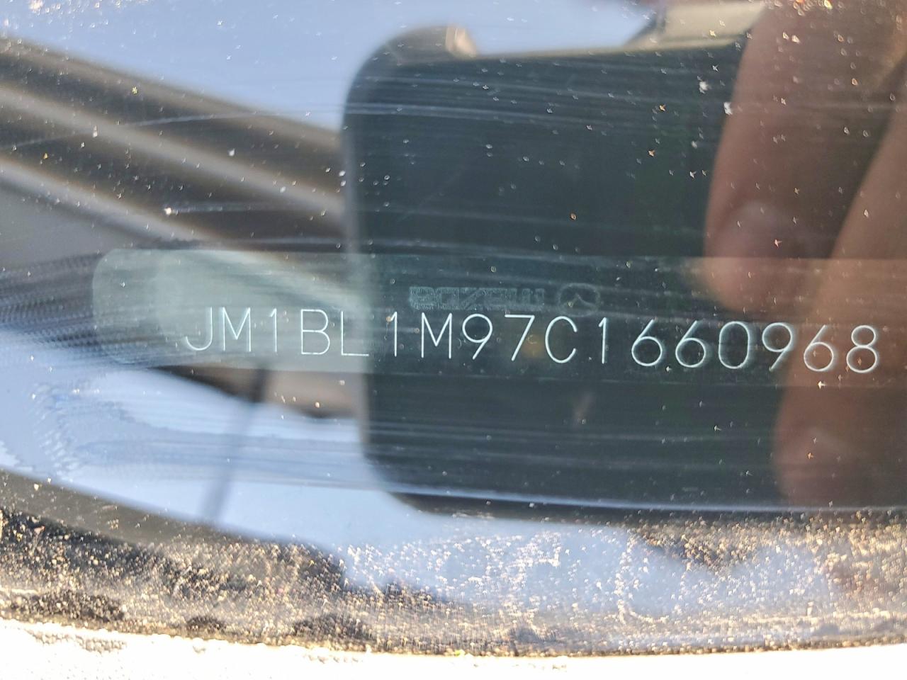 2012 Mazda Mazda3 VIN JM1BL1M97C1660968 photo 12