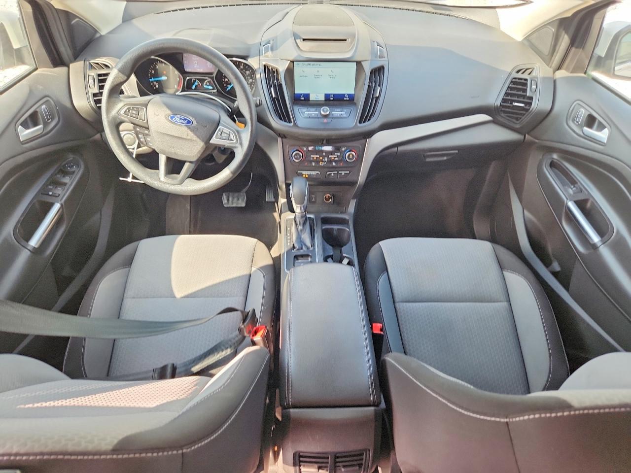 2018 Ford Escape VIN 1FMCU9GD0JUC04673 photo 8