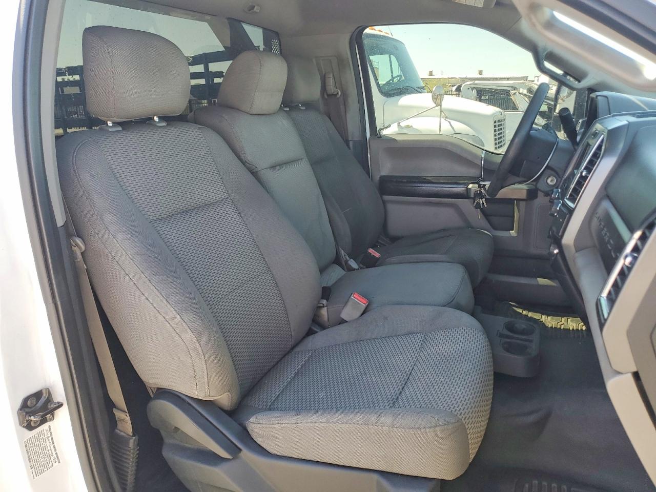2017 FORD F550 VIN 1FDUF5GYXHDA01729 photo 10