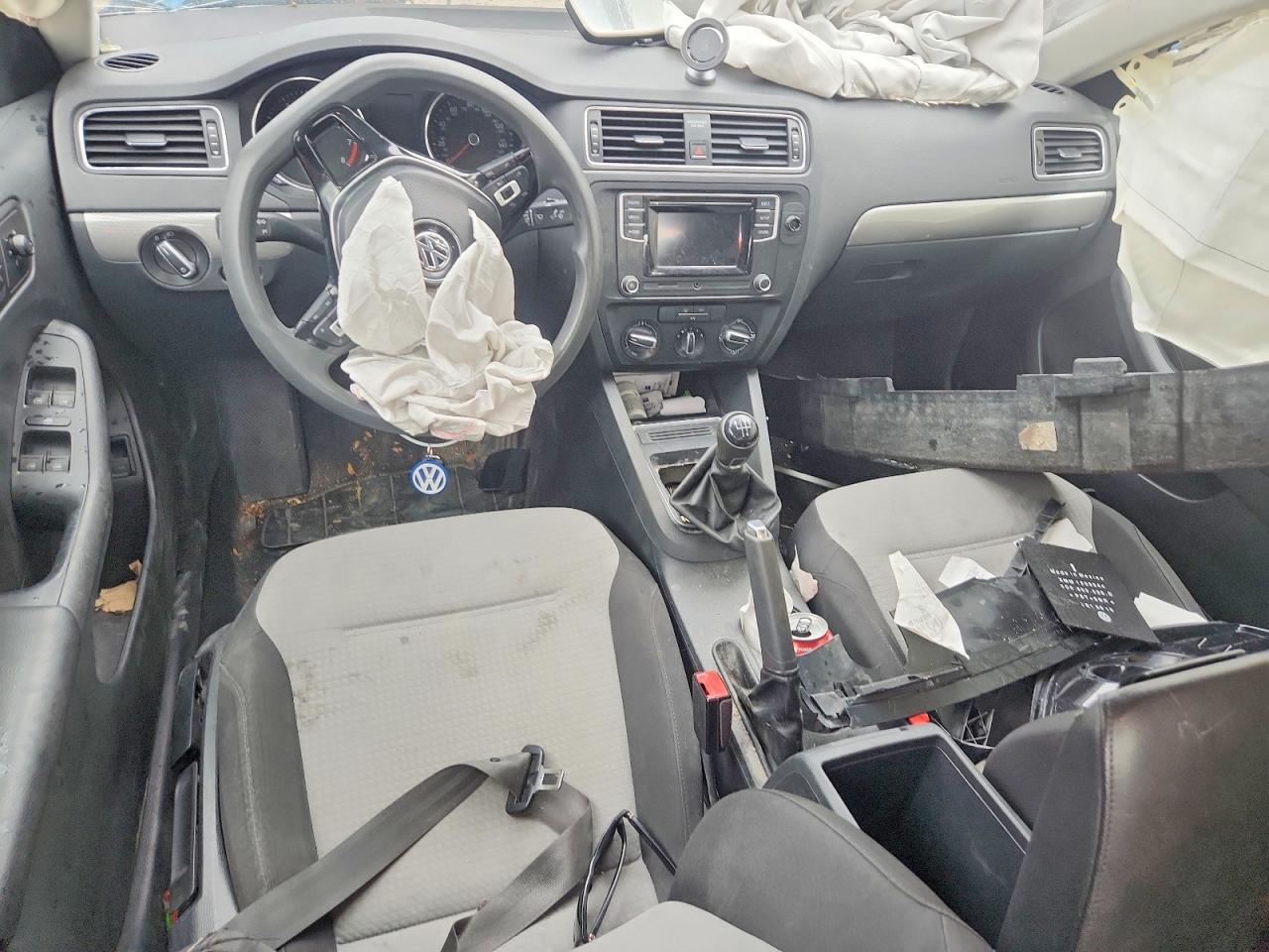 2017 Volkswagen Jetta VIN 3VW167AJ0HM224443 photo 8