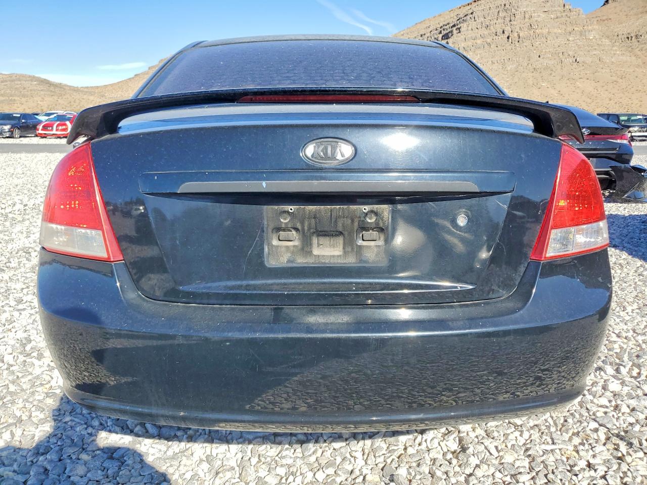 2008 Kia Spectra VIN KNAFE122185582816 photo 6