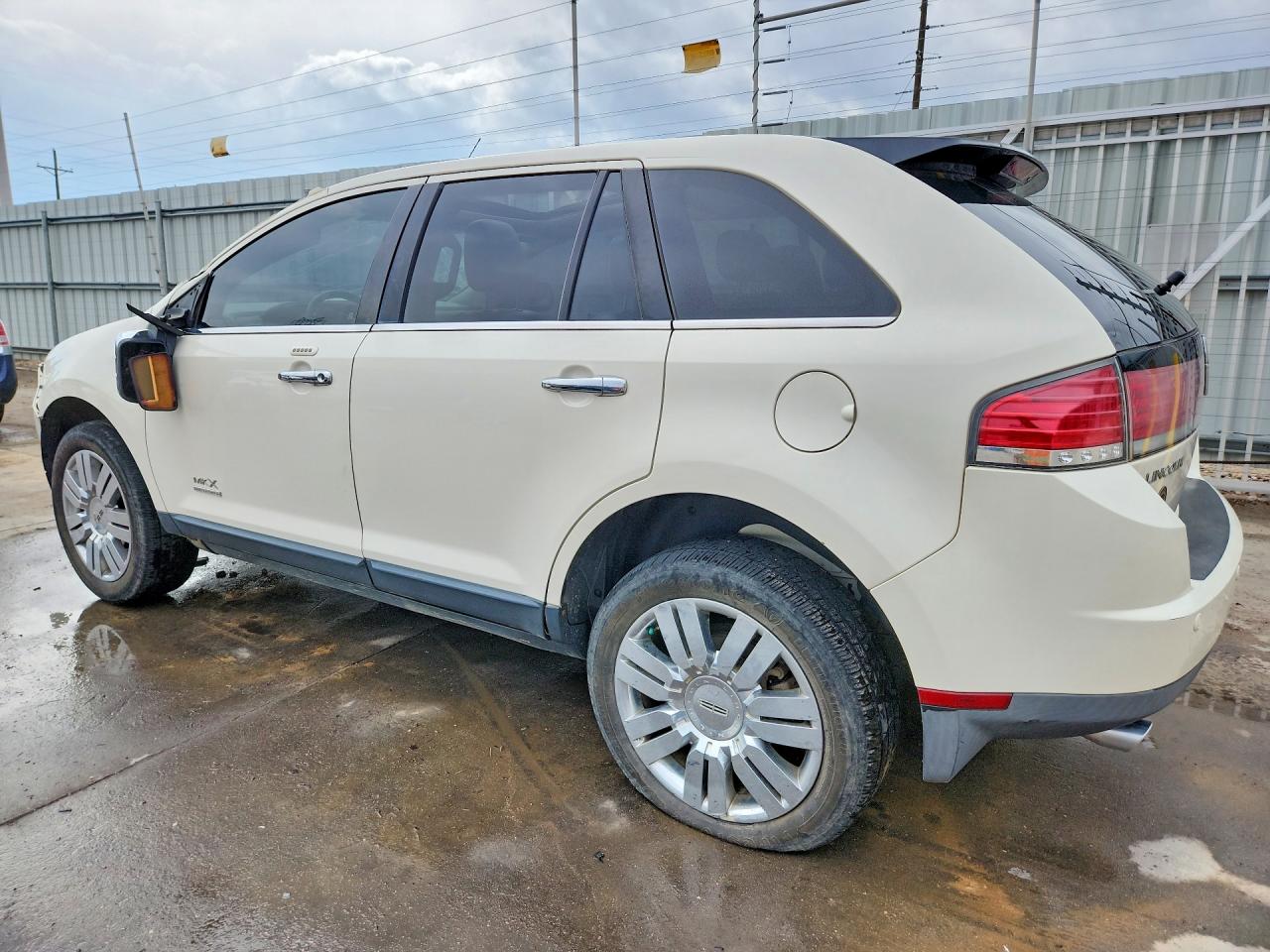 2008 Lincoln Mkx VIN 2LMDU88C98BJ09571 photo 2