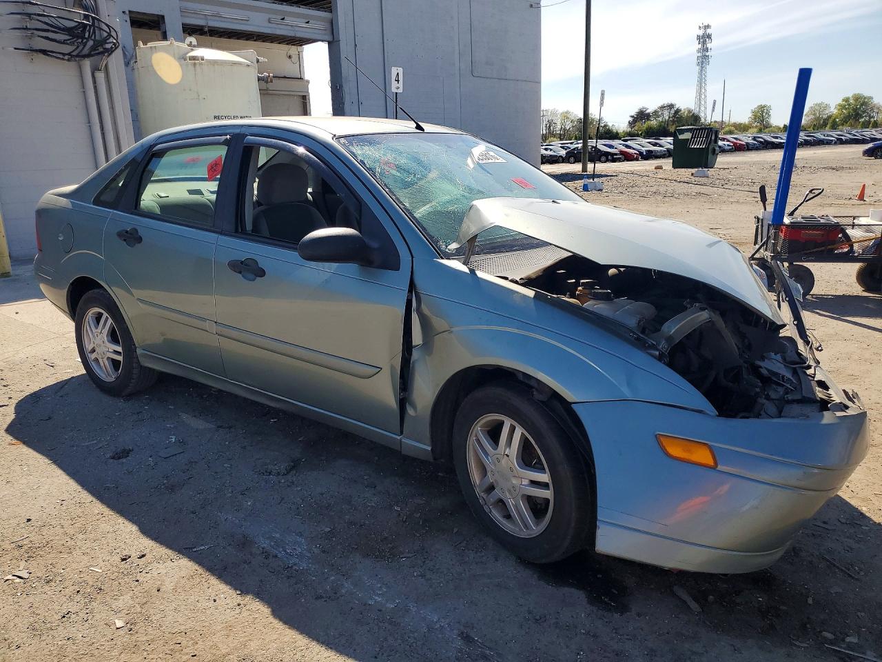 2003 Ford Focus VIN 1FAFP34333W158139 photo 4