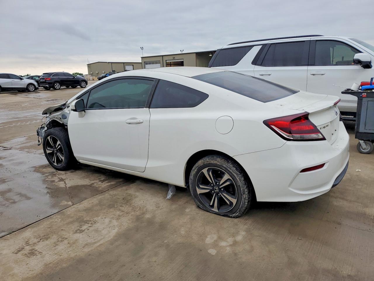 2015 Honda Civic VIN 2HGFG3B8XFH515961 photo 2