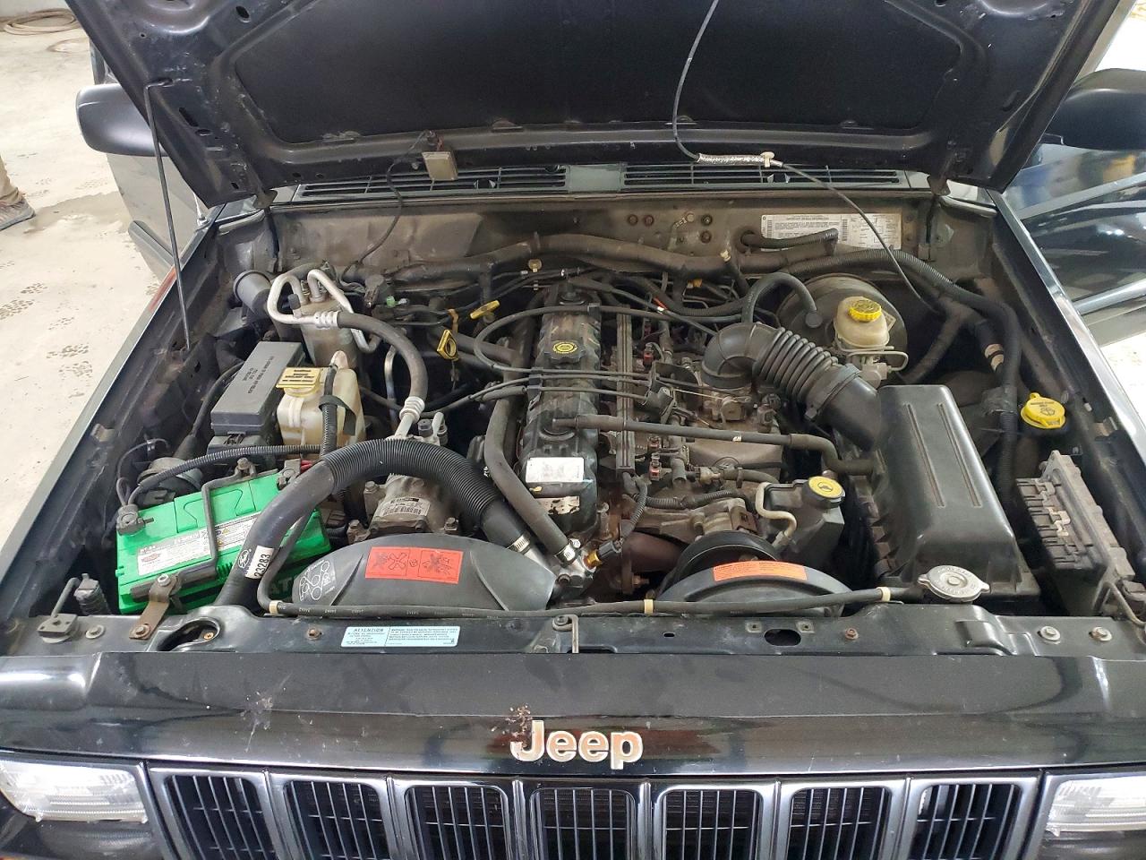 2001 Jeep Cherokee VIN 1J4FF48S41L608426 photo 12