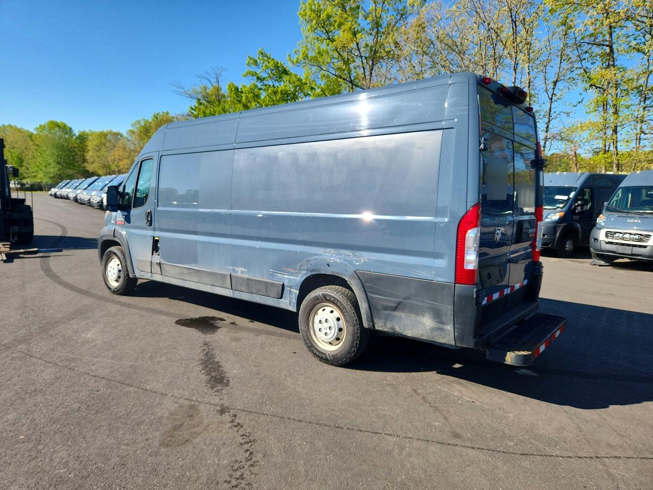 2020 Ram Promaster VIN 3C6URVJG0LE140732 photo 2