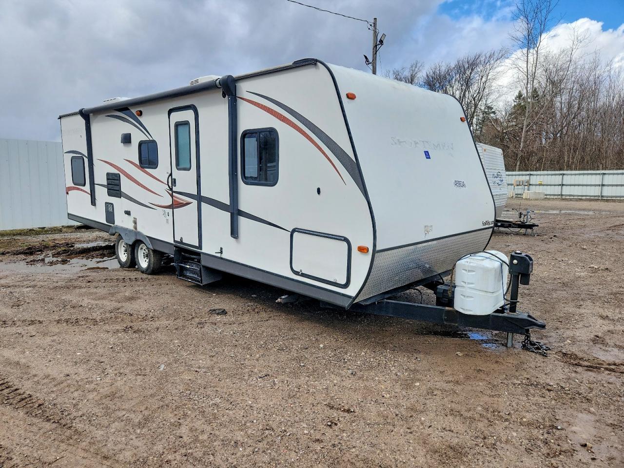 2014 KZ RV SPORTSMEN CAMPER VIN 4EZTU2829E5020467 photo 1