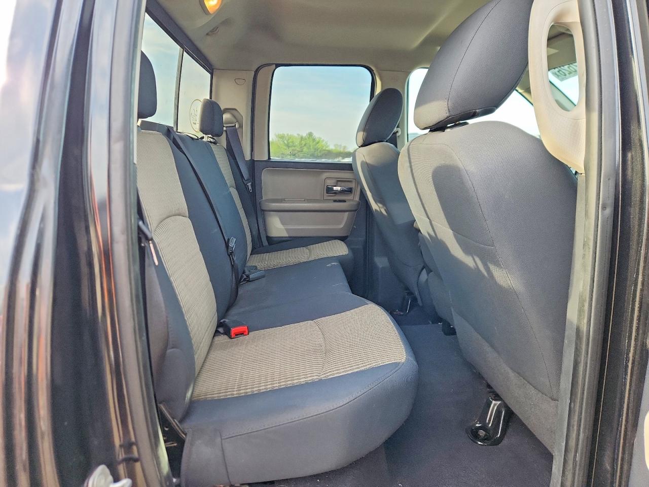 2010 Dodge Ram 1500 VIN 1D7RV1GP0AS100631 photo 10