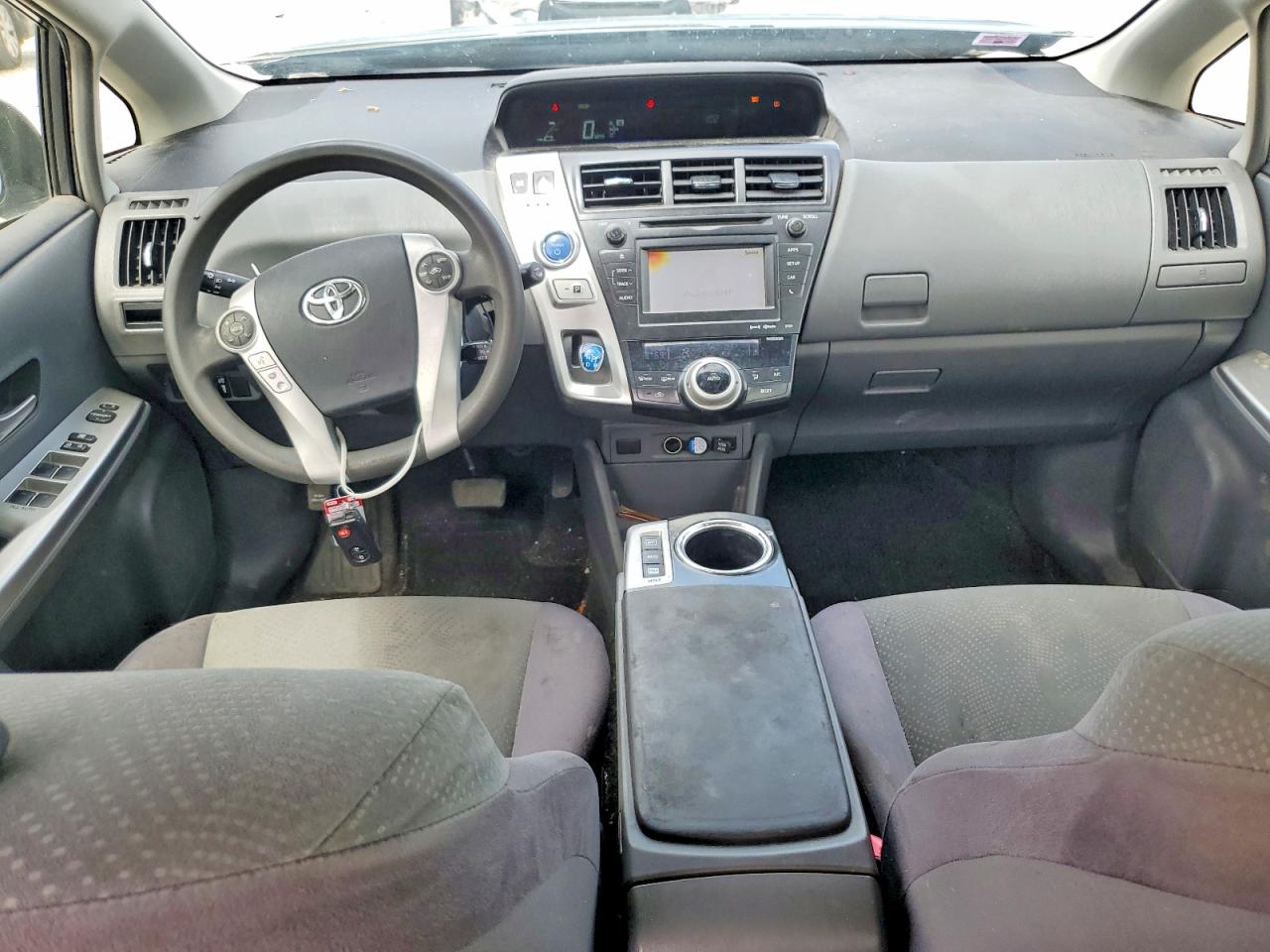 2013 Toyota Prius v th VIN JTDZN3EUXD3268838 photo 8