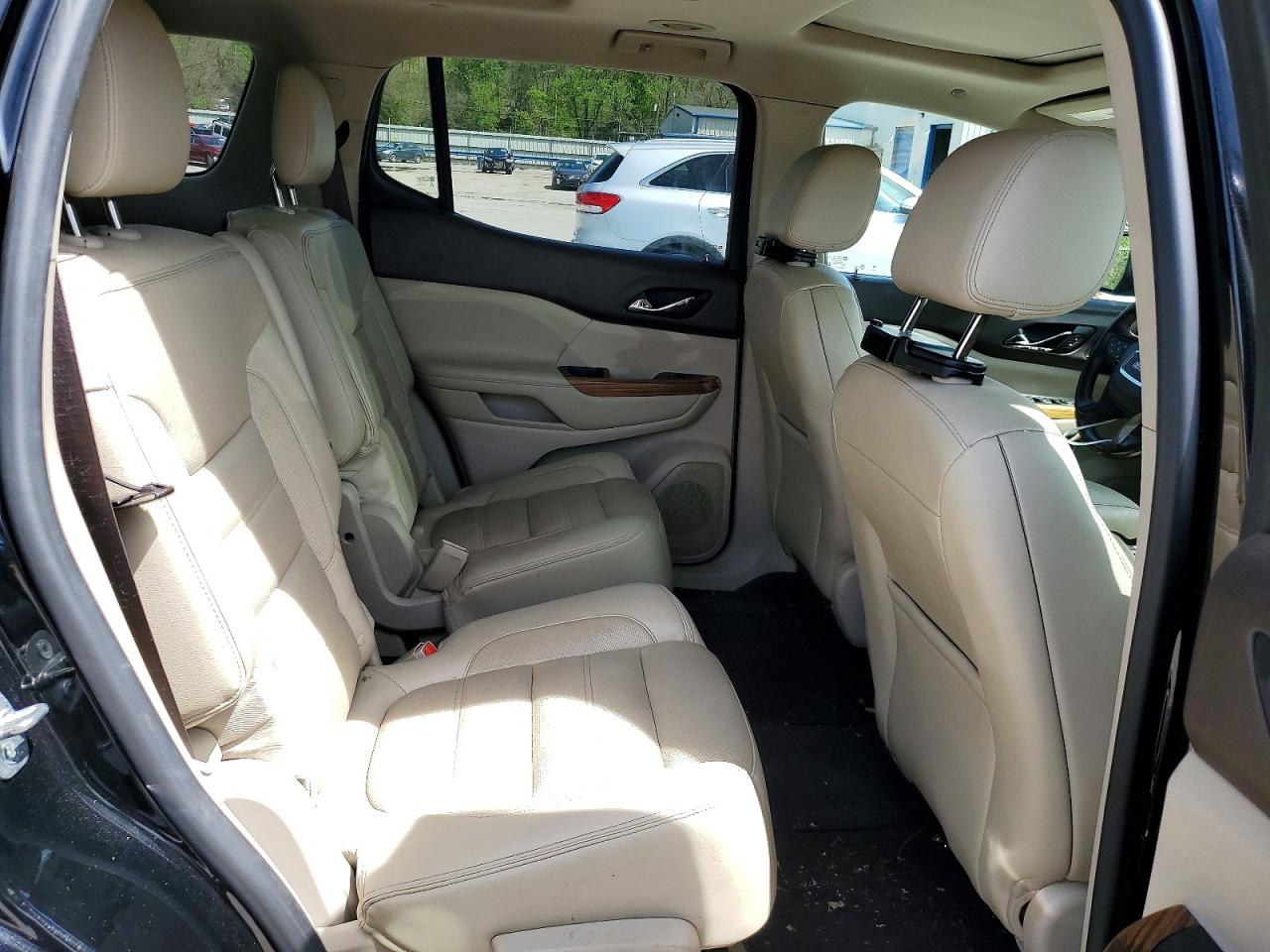 2017 GMC Acadia den VIN 1GKKNPLS6HZ149847 photo 11