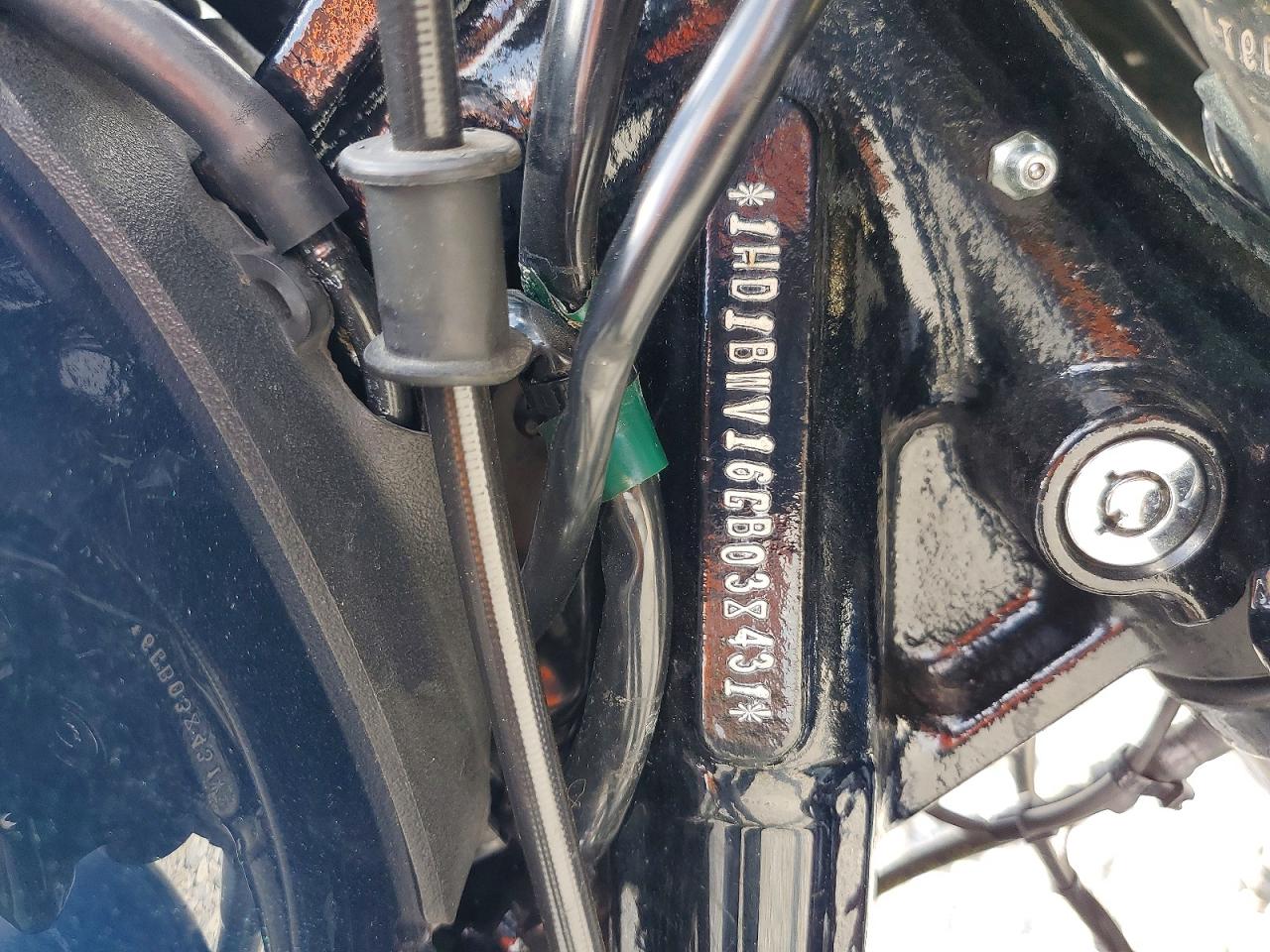 2016 HARLEY Fl VIN 1HD1BWV16GB038431 photo 10