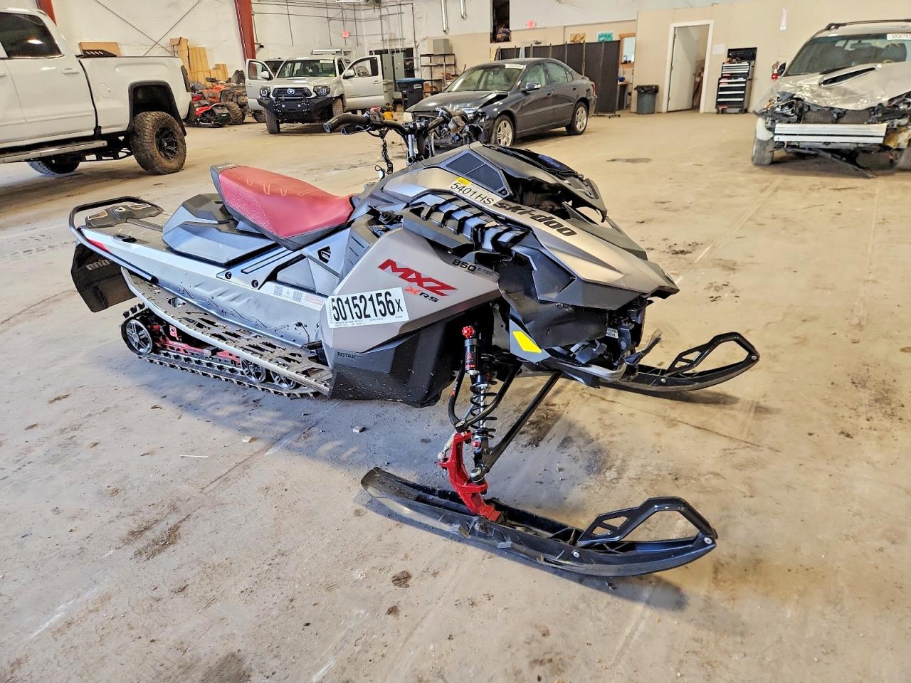 2023 SKI Mxz800 VIN 2BPSMVPE7PV000094 photo 1