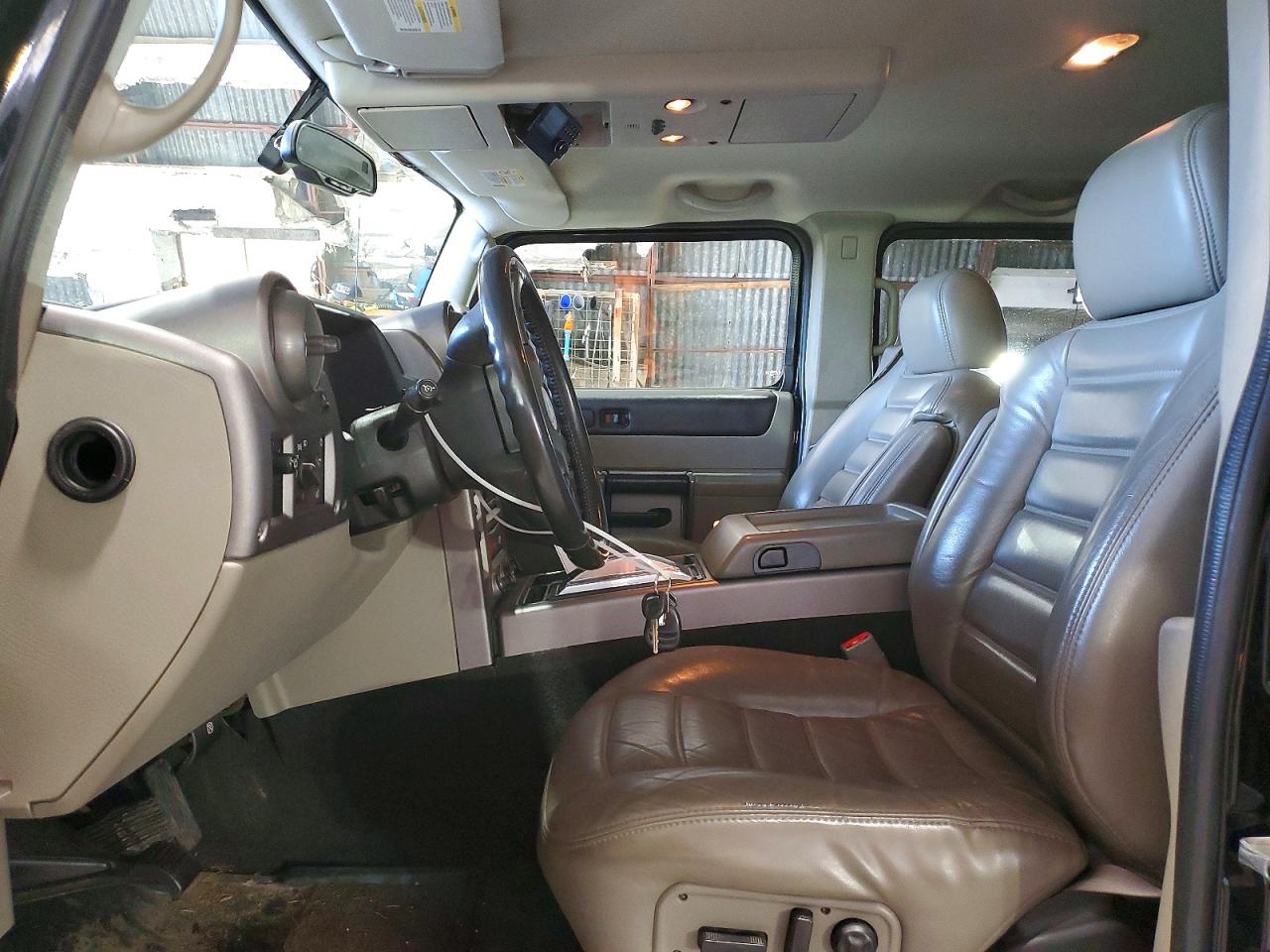 2004 Hummer H2 VIN 5GRGN23U74H107367 photo 7