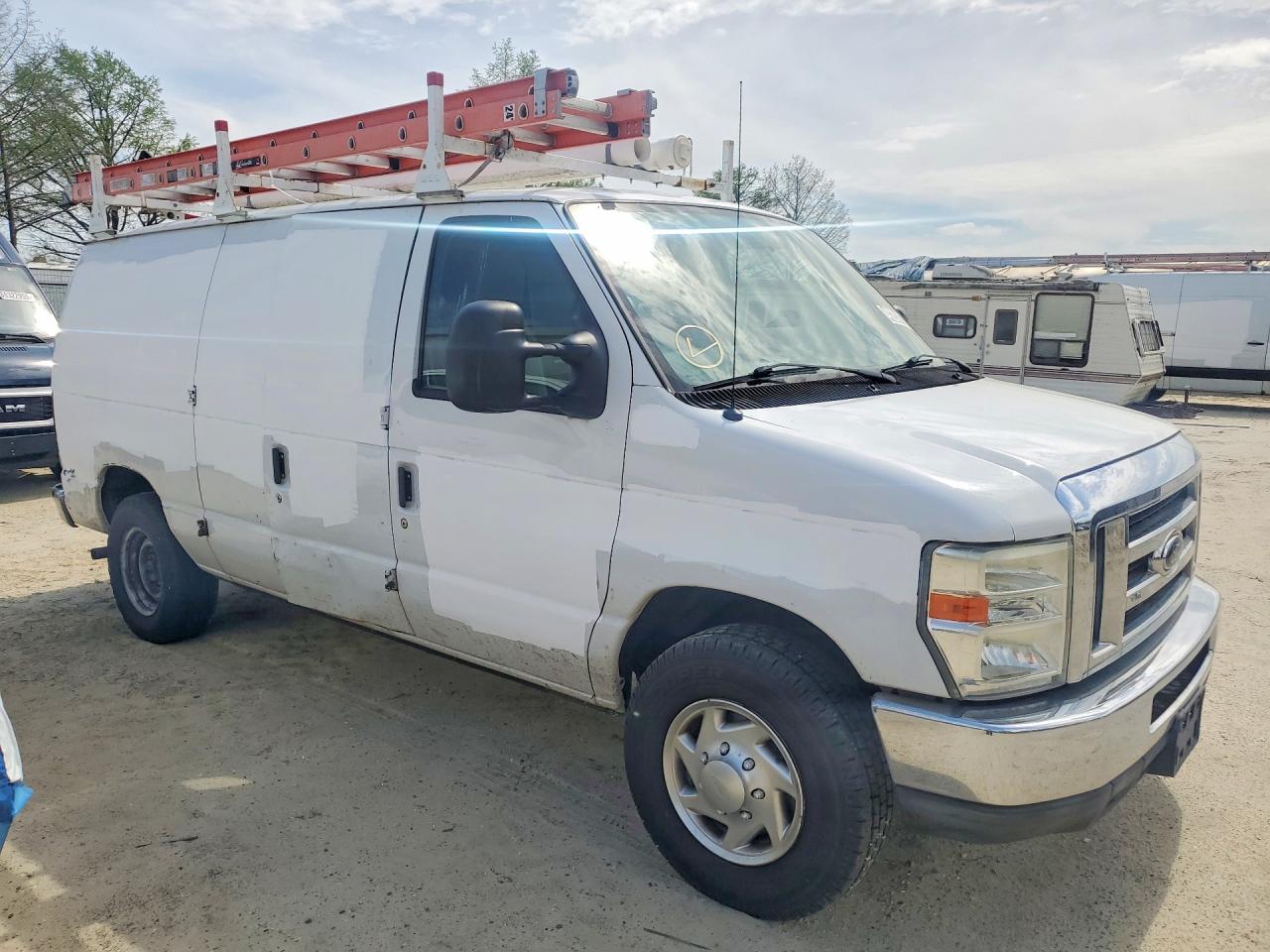 2010 Ford Econoline VIN 1FTNE2EWXADA06415 photo 4