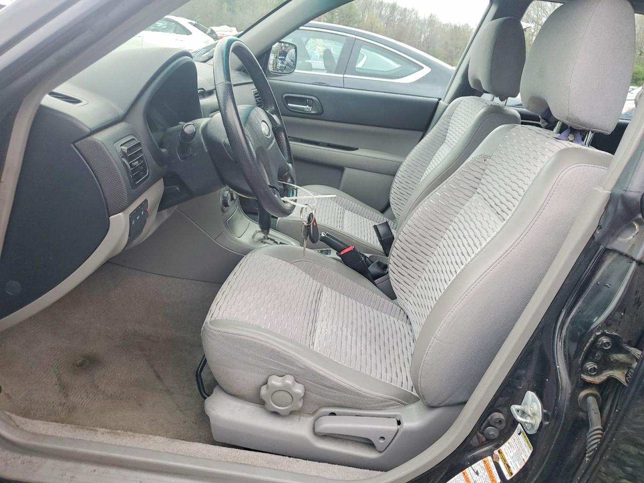 2004 Subaru Forester VIN JF1SG65664H748267 photo 7