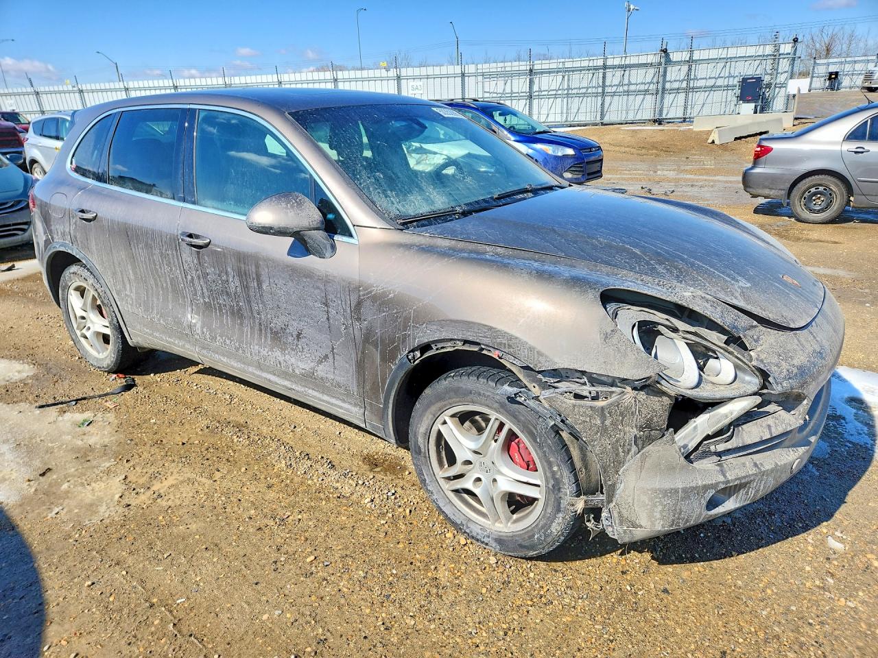 2012 Porsche Cayenne VIN WP1AA2A21CLA00796 photo 4