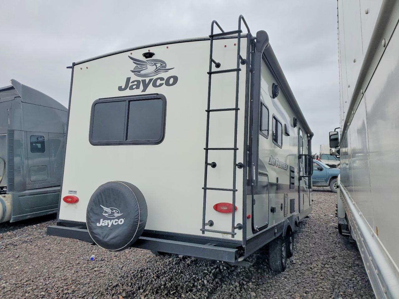 2022 JAYCO All models VIN 1UJBJ0BN5N1J60231 photo 4