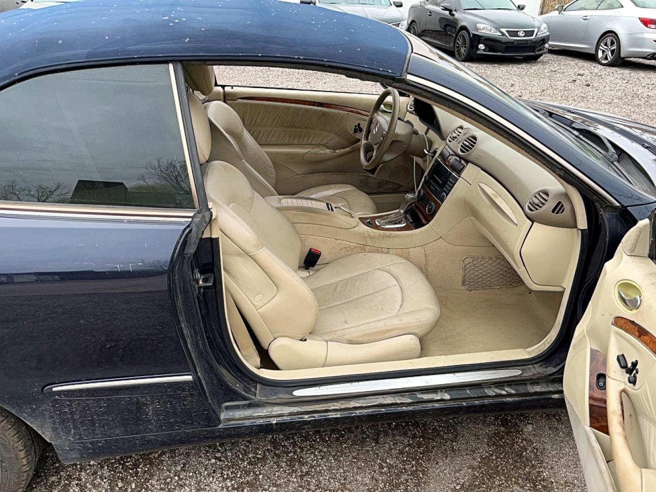 2007 Mercedes-Benz Clk-class VIN WDBTK56F07T081198 photo 5