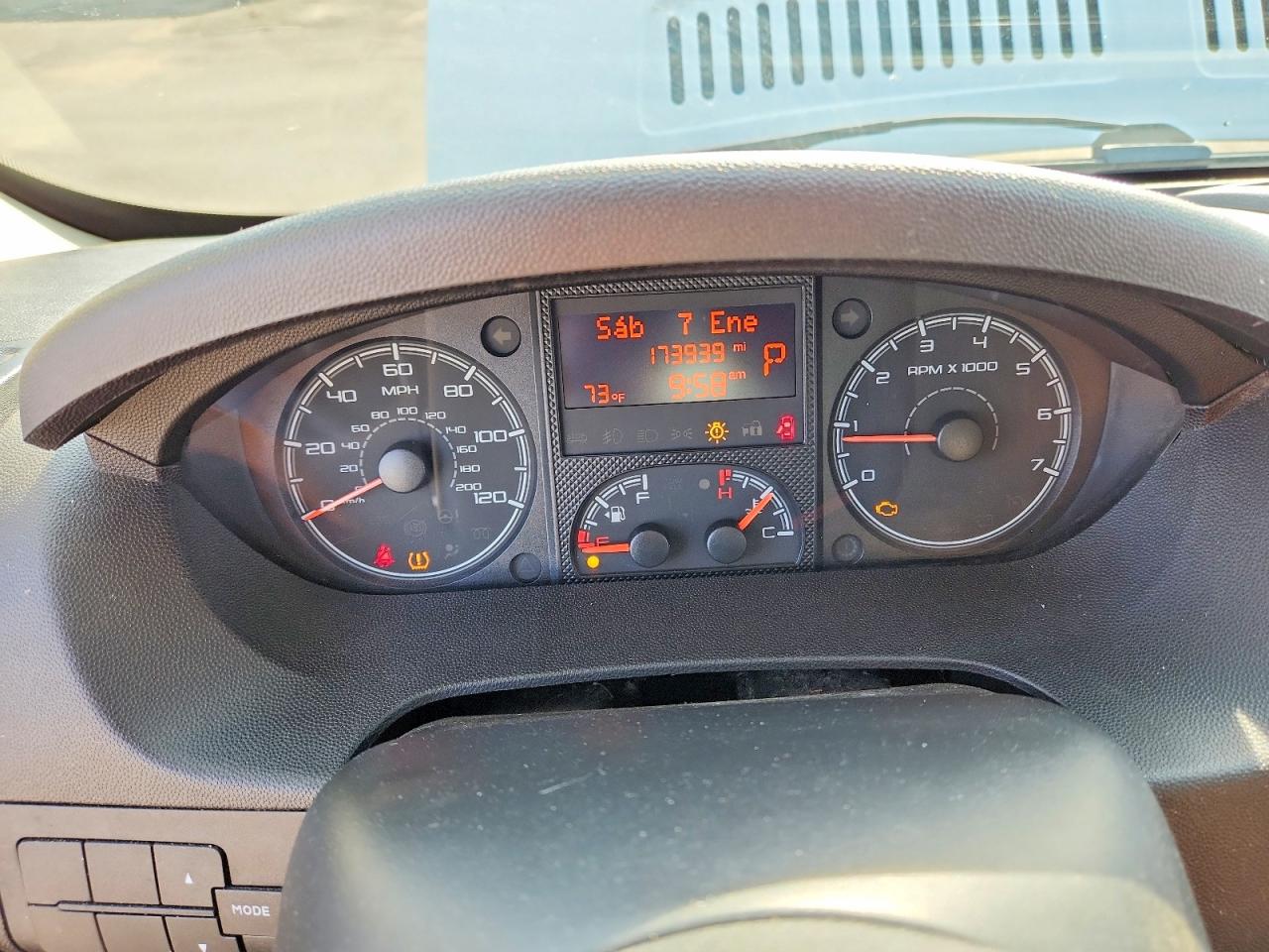 2018 Ram All models VIN 3C6TRVDG0JE111719 photo 9