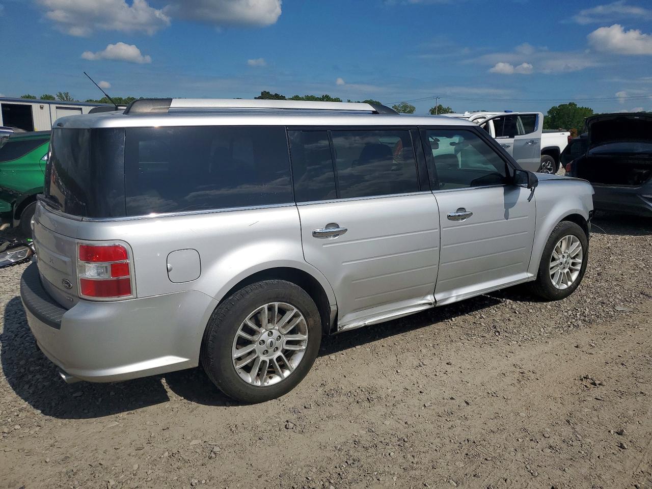 2018 Ford Flex VIN 2FMHK6C89JBA22818 photo 3