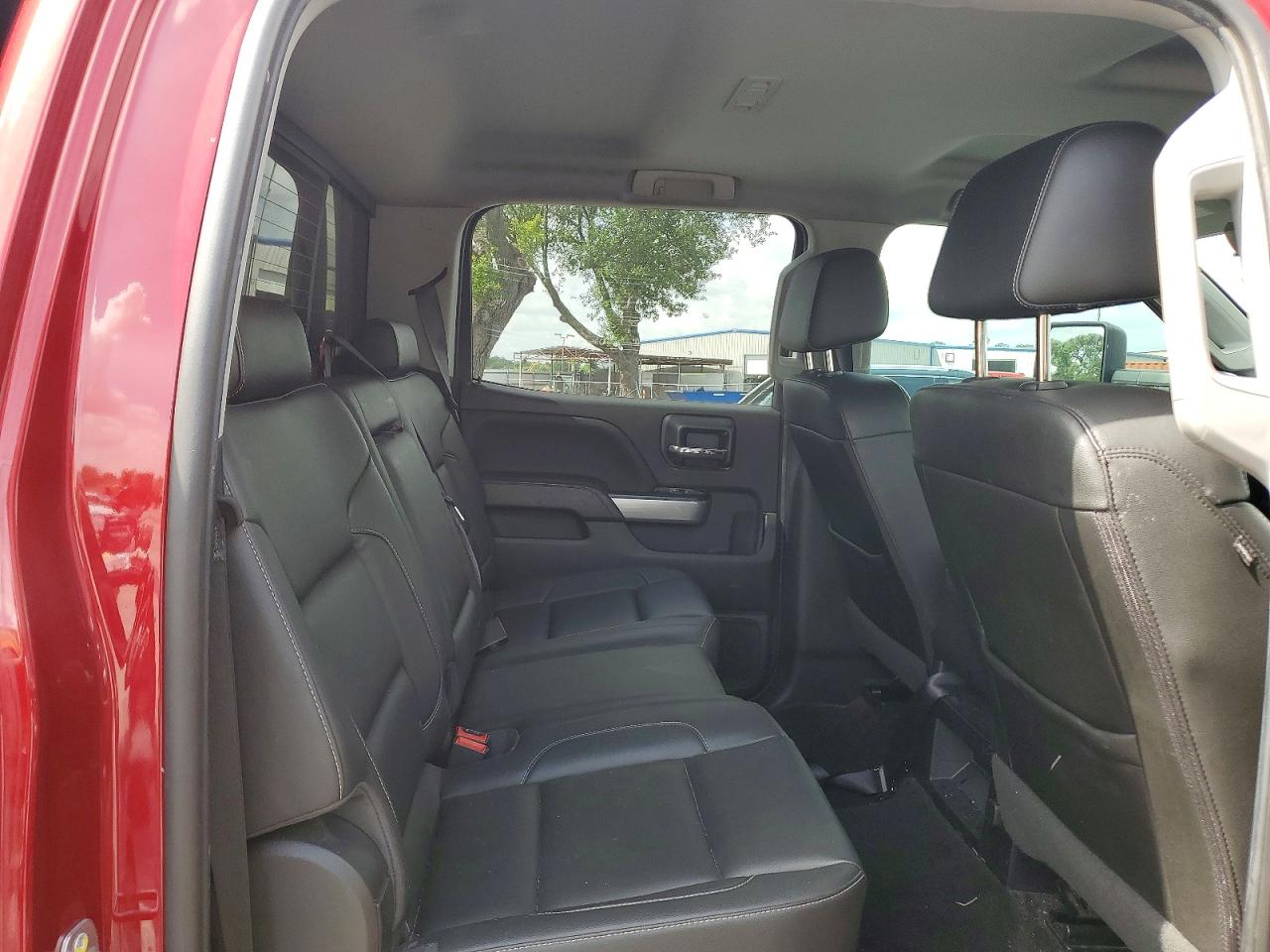 2018 Chevrolet All models VIN 1GC1KVEY2JF140382 photo 10