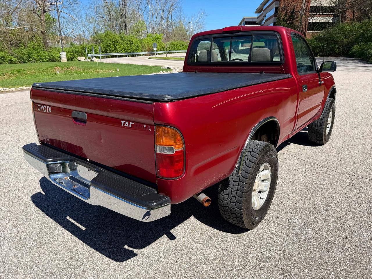 1999 Toyota Tacoma VIN 4TAPM62N6XZ488774 photo 4