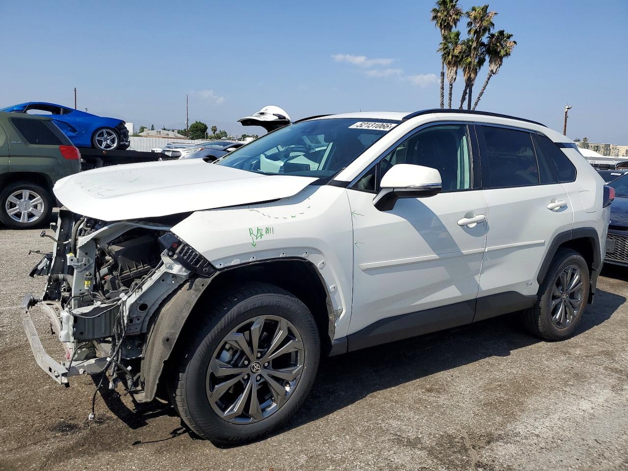 2022 TOYOTA Rav4 VIN 2T3B6RFV4NW034329 photo 1