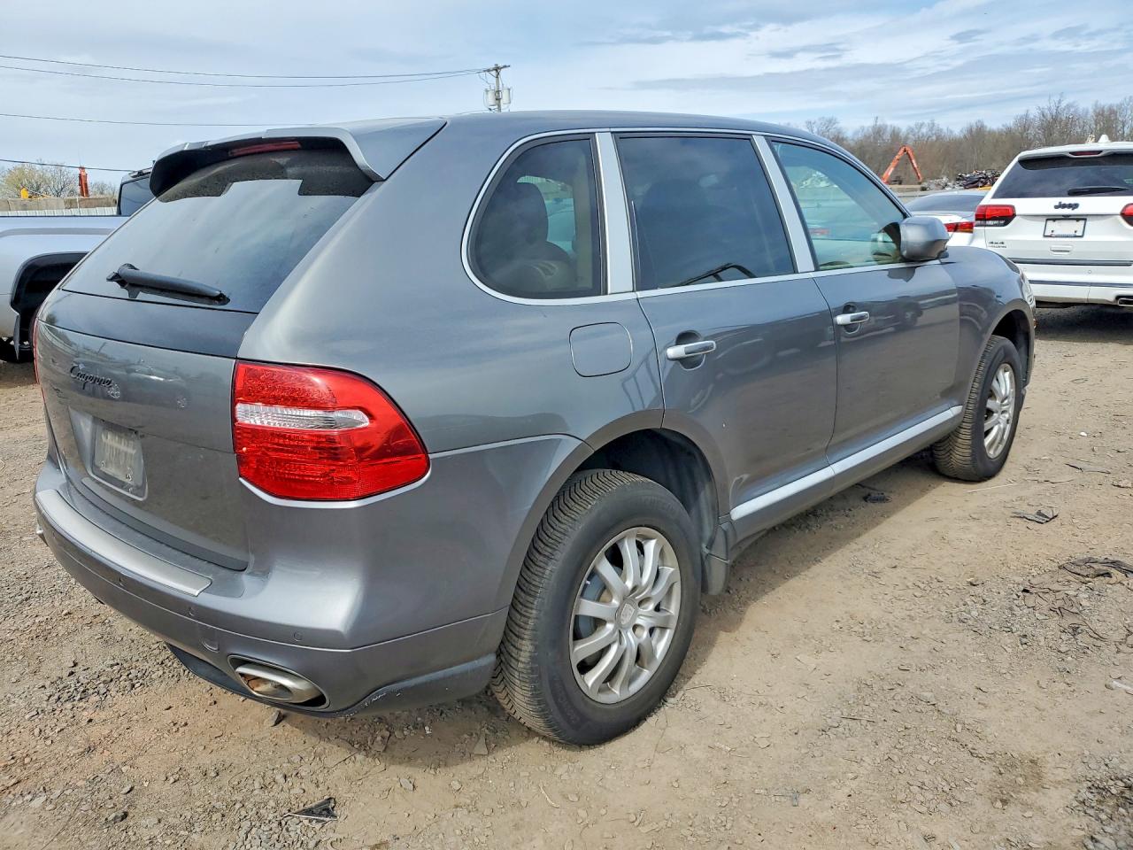 2008 Porsche Cayenne VIN WP1AA29P08LA05074 photo 3