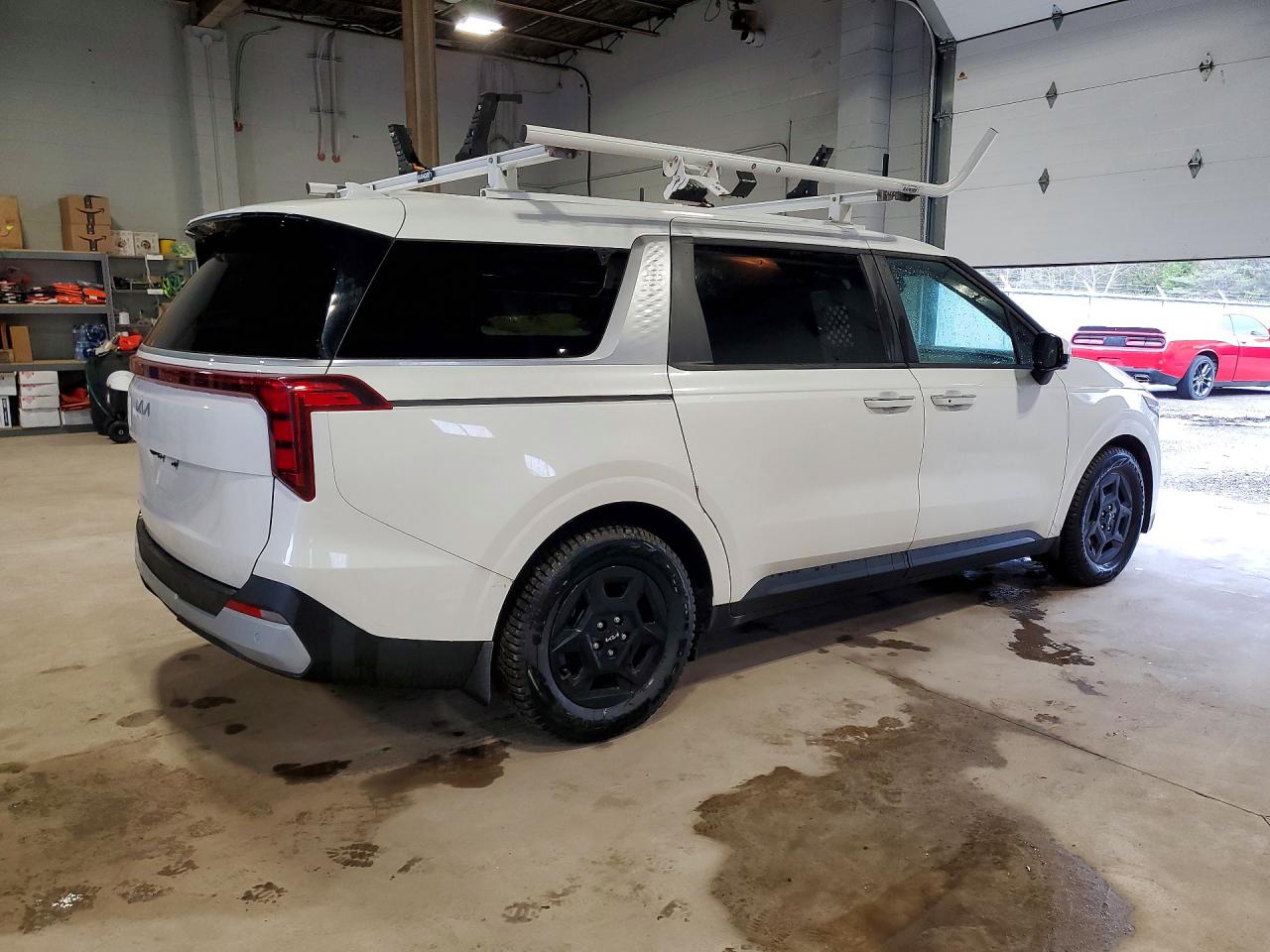 2025 Kia SEDONA VIN KNDNB5K38S6519916 photo 3