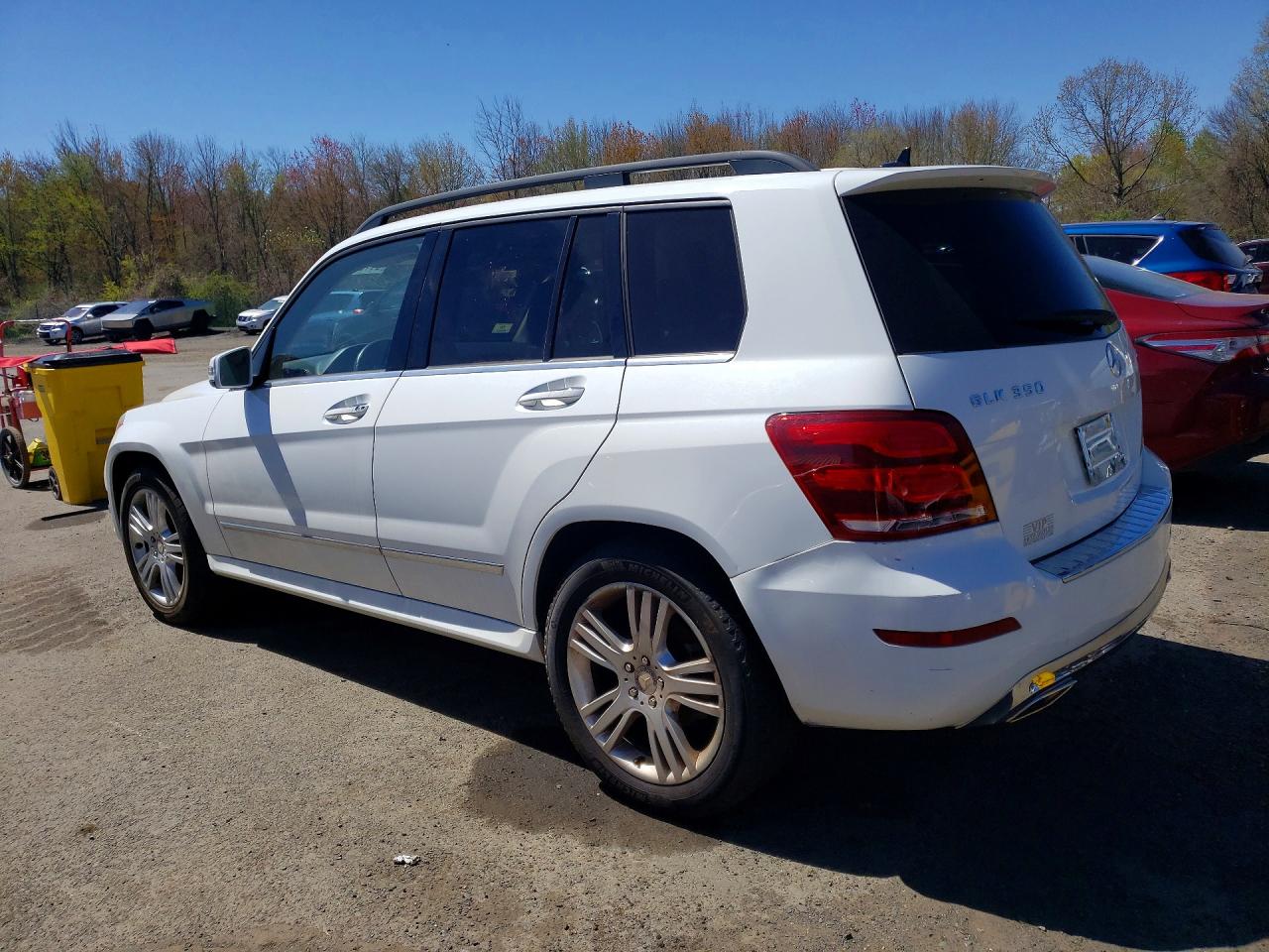 2015 Mercedes-Benz Glk-class VIN WDCGG8JB2FG349132 photo 2