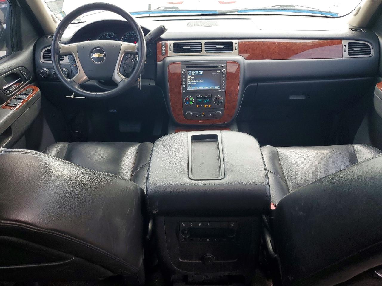 2012 Chevrolet Tahoe VIN 1GNSKCE02CR215402 photo 8