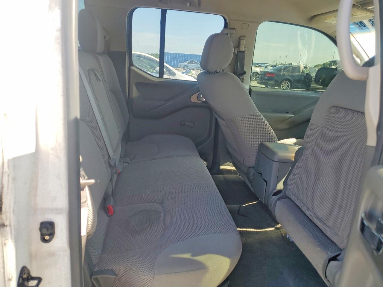2005 Nissan Frontier VIN 1N6AD07U85C460799 photo 10