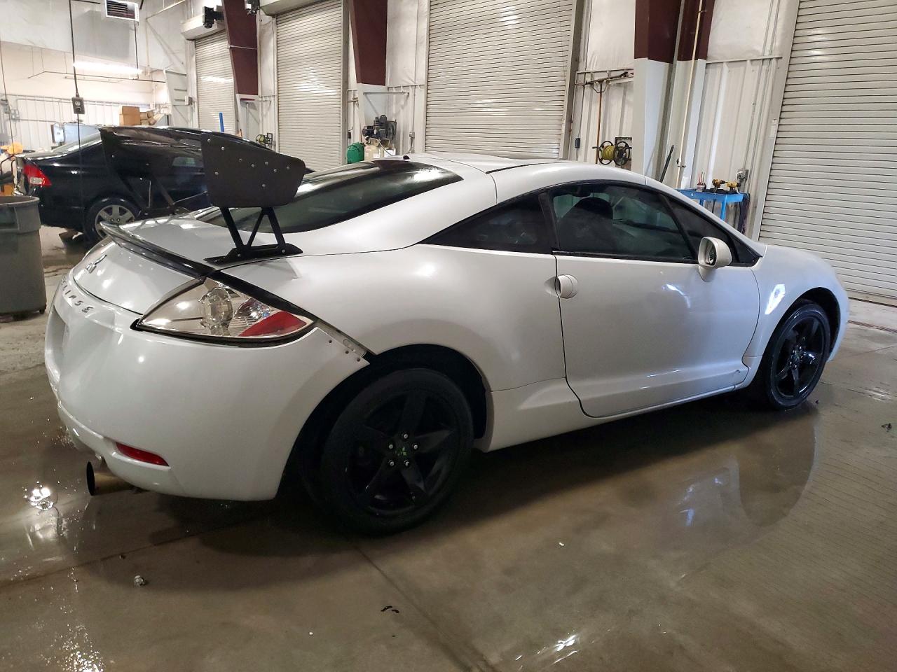 2006 Mitsubishi ECLIPSE VIN 4A3AK24F16E029461 photo 3
