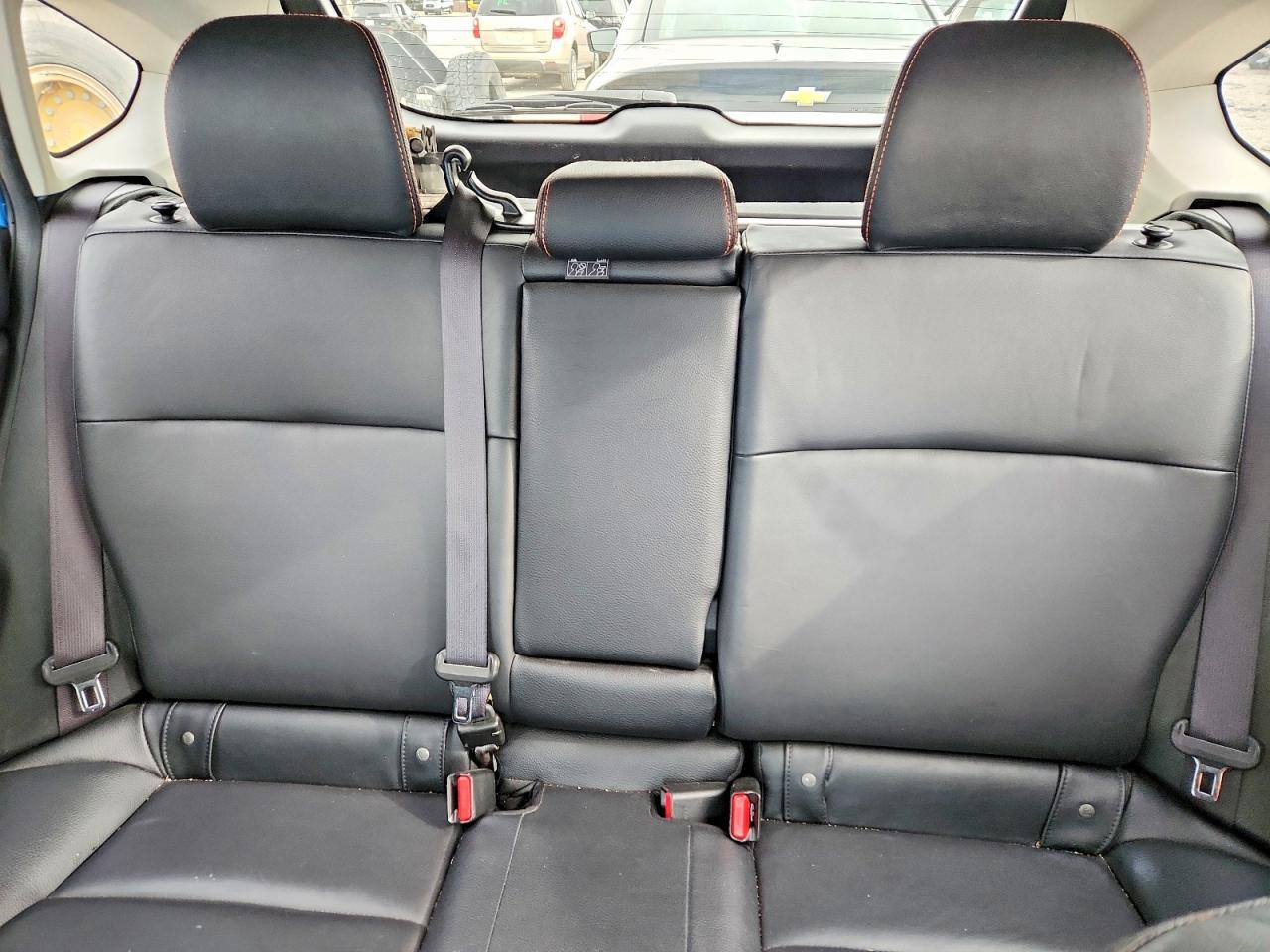 2016 Subaru Crosstrek VIN JF2GPAKC9GH277637 photo 9