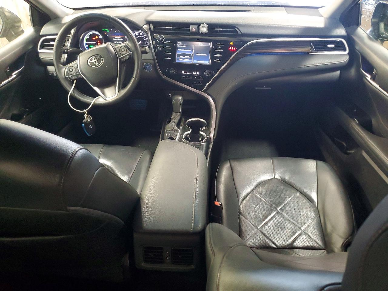 2018 Toyota Camry sola VIN 4T1B21HK6JU501558 photo 8