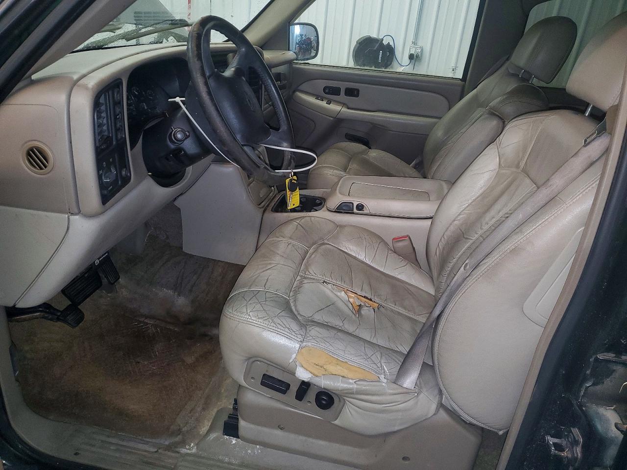 2001 Chevrolet Suburban VIN 3GNFK16T31G176301 photo 7