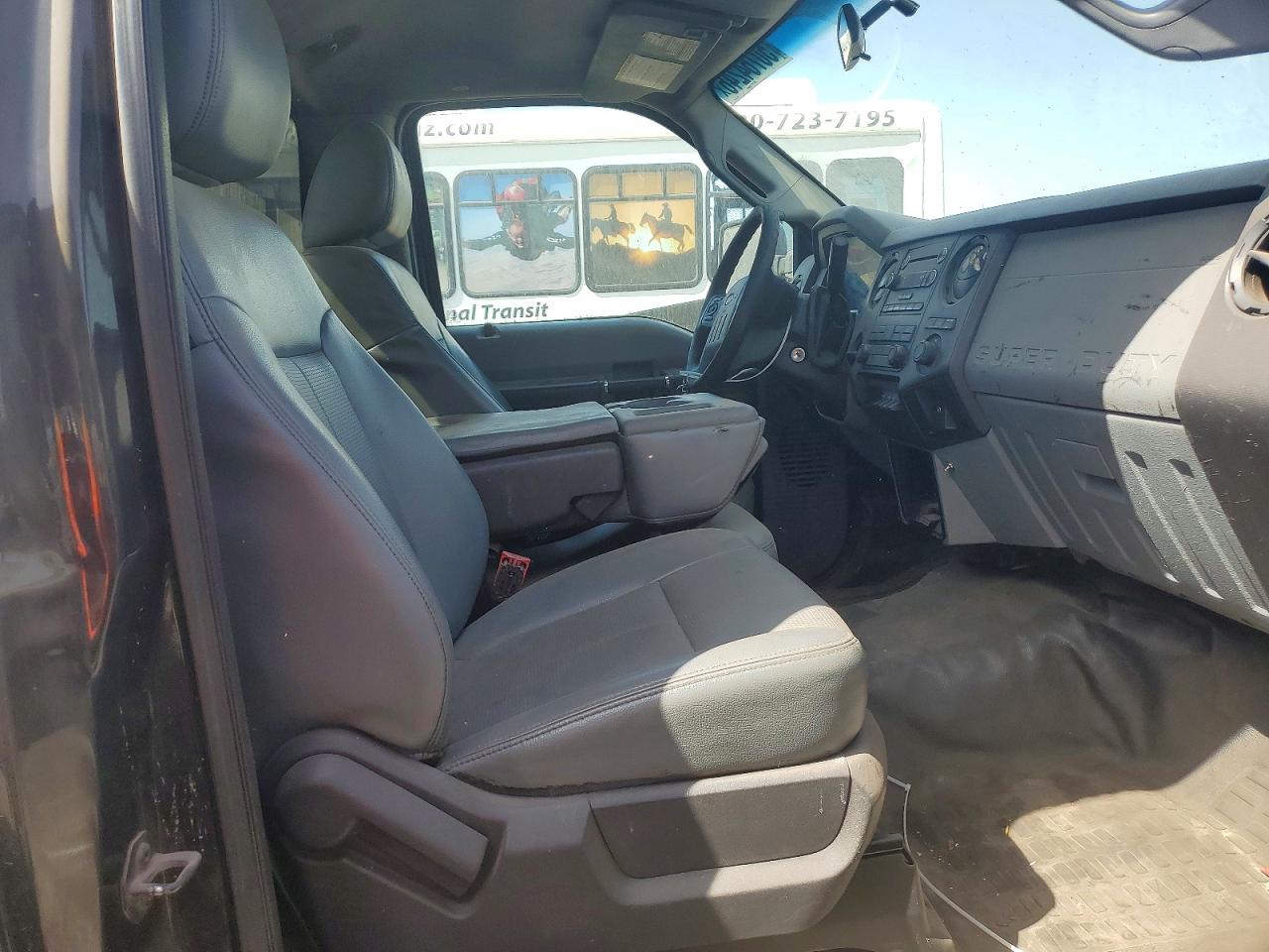 2014 Ford F550 VIN 1FDUF5GY9EEB37548 photo 10
