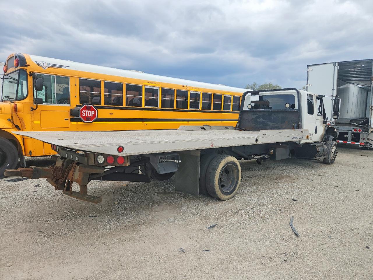 2005 International 4000 serie VIN 1HTMMAAM55H680261 photo 3